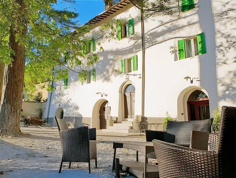 Casale  Preci