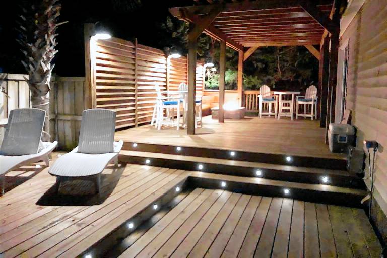 Children-friendly vacation home with private pool & barbecue | City view | Next to the beach | Pets are welcome — photo 3