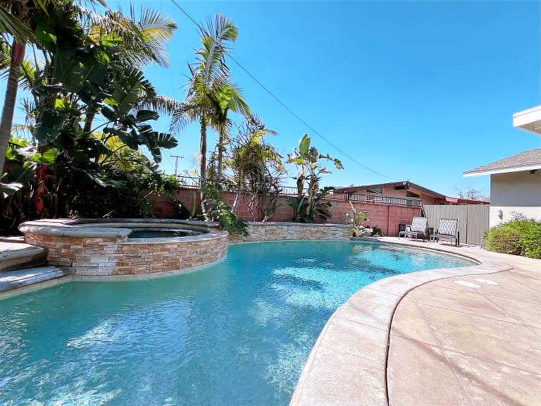 Dazzling Pool Home 3 En Suites 1 4 mile 2 Disney