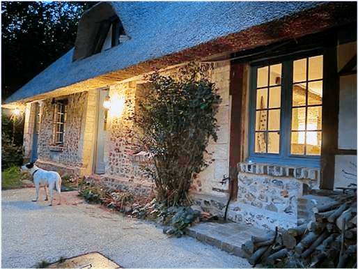 300 m&sup2; Ferienhaus