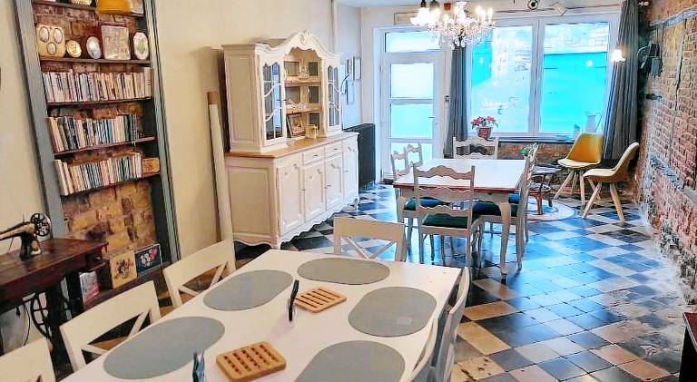 Vacation home with 6 rooms for 14 persons in Namur
