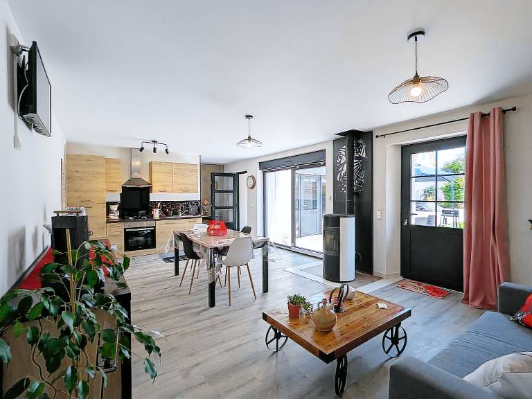 Wonderful cottage with yard & BBQ | Pets allowed — photo 3