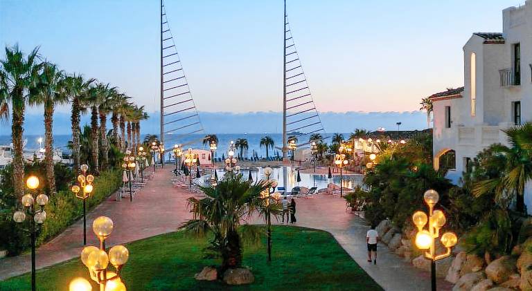 Phi Hotel Sighientu — photo 3
