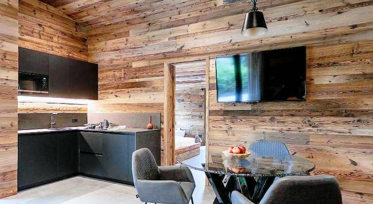 Apartment with sauna, barbecue & patio | Pet-friendly — photo 3