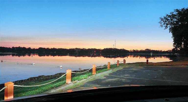 House  Camp Lake