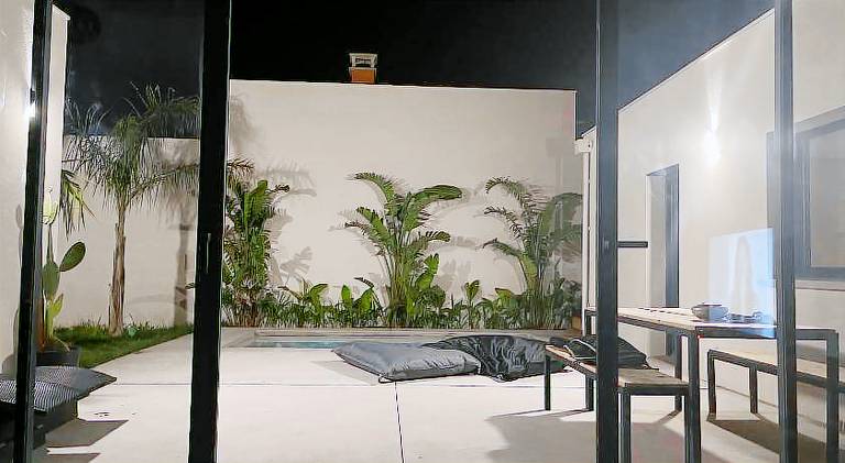 Villa with barbecue, terrace & garden — photo 3