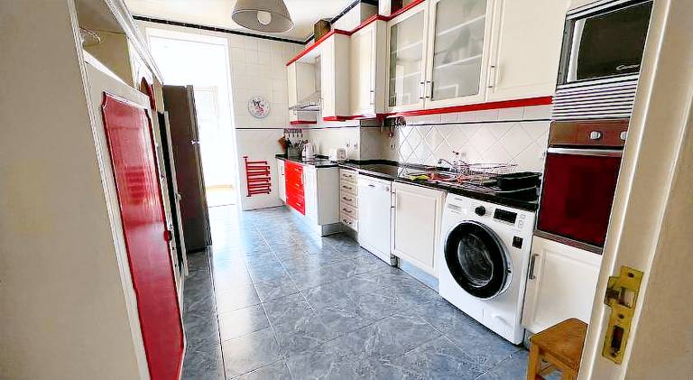 Holiday apartment with 3 rooms for 10 persons — photo 4