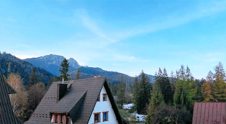 Holiday apartment with terrace & garden — photo 4