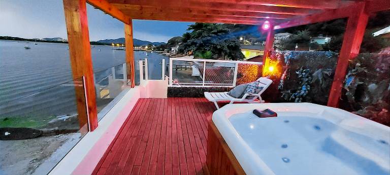 Casa Ribeirão da Ilha