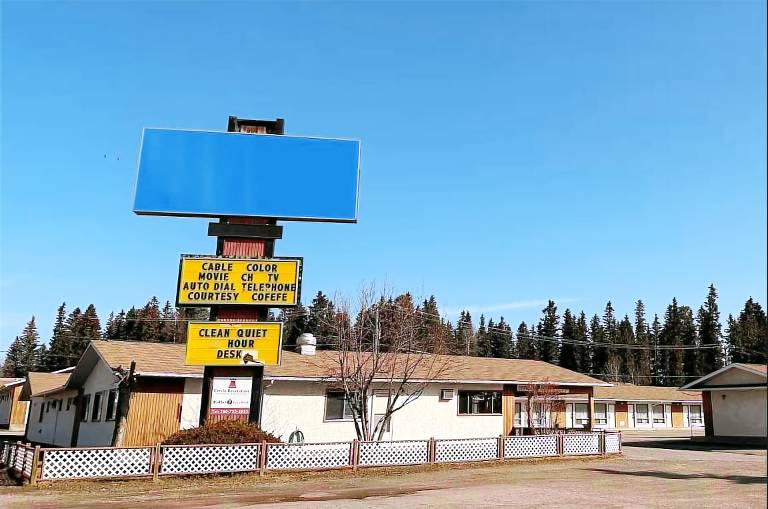 Howard Johnson by Wyndham Edson in Edson, AB