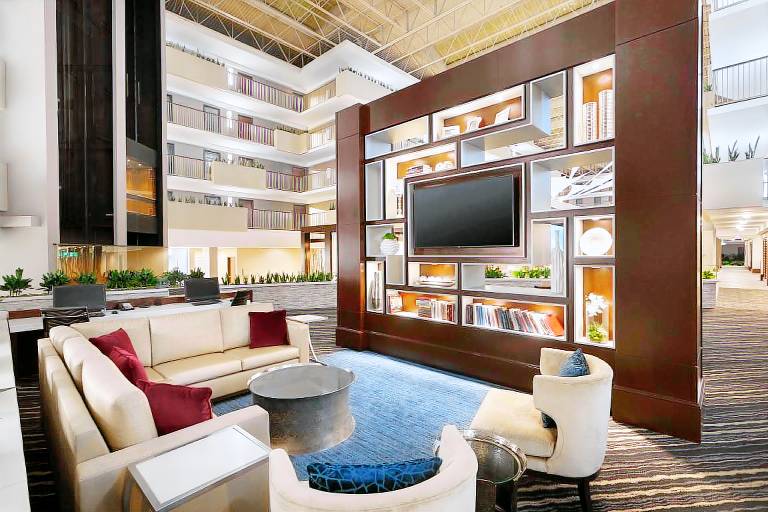 Embassy Suites by Hilton Atlanta Airport — photo 3