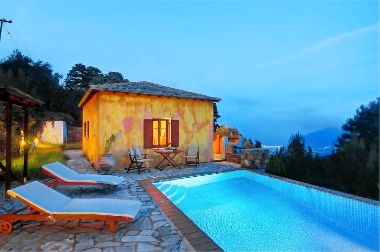 House  Skopelos