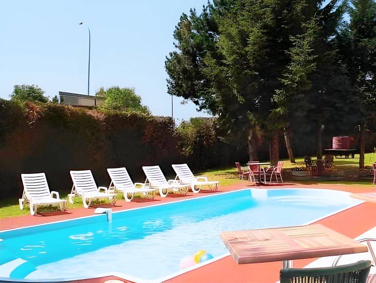 Hotel restaurant Inter-Hotel Le Saint Georges in Nuits-Saint-Georges