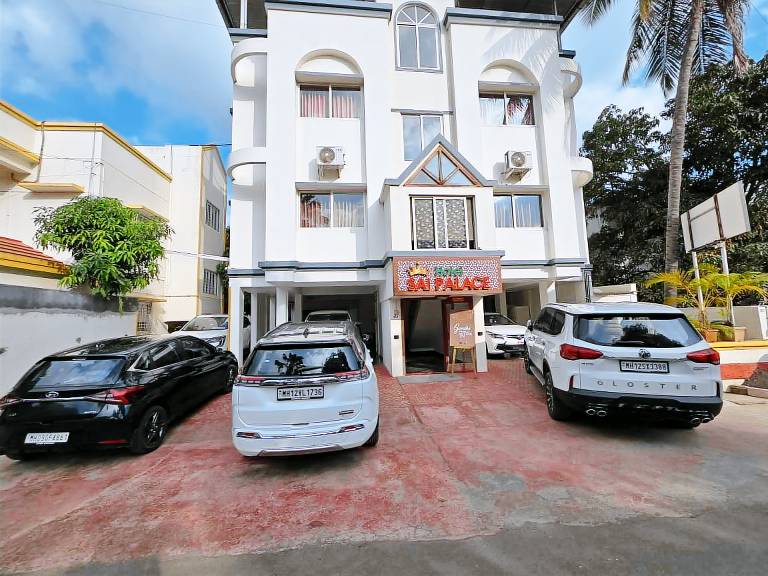 Hotel Sai Palace