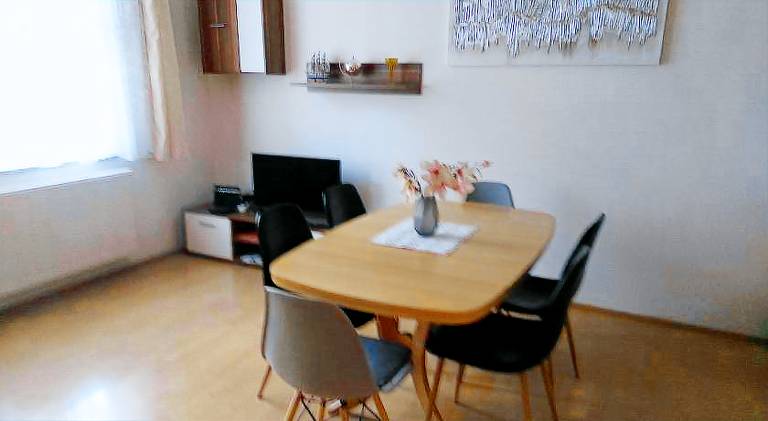 Rental apartment with 2 rooms for 10 persons — photo 3