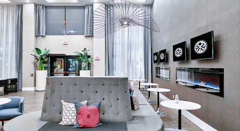 Sandman Signature Plano-Frisco Hotel — photo 3