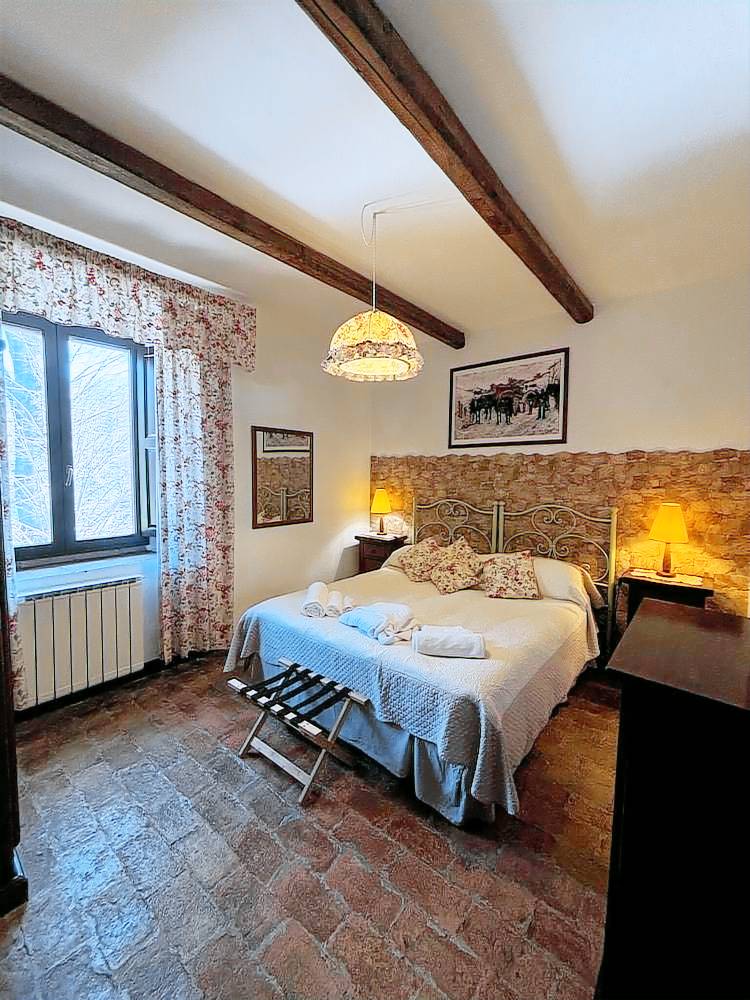 Casa Grotte di Castro