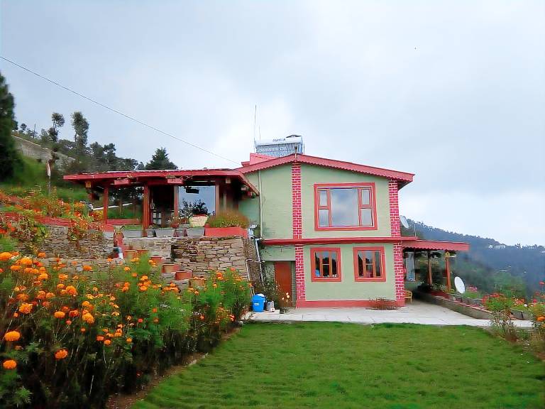House Dhanachuli