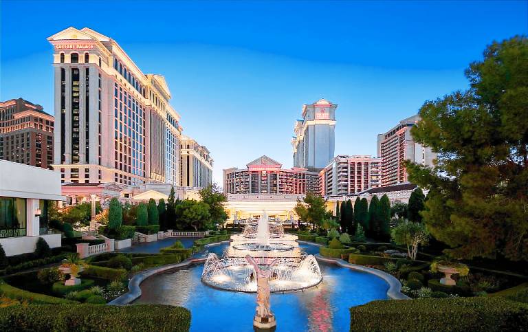 Resort  Paradise
