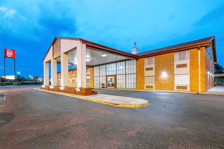 Red Roof Inn Meridian — photo 4