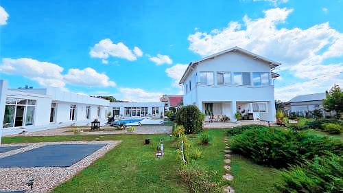 Bed and breakfast  Pitesti