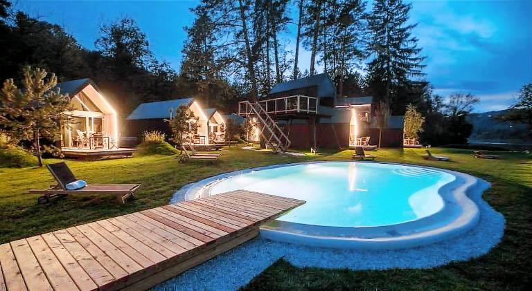 Luxury glamping Chocolate village — photo 2