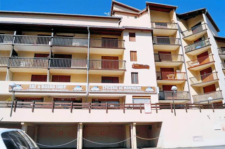 Appartement Enchastrayes