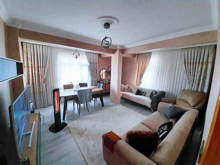 Havalimanına yakın deniz manzaralı özel oda — photo 2
