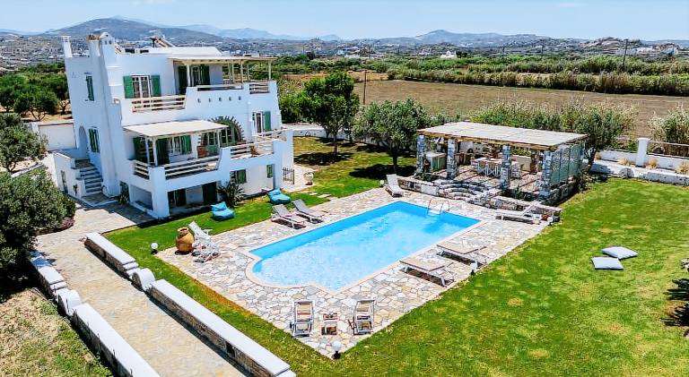 Villa with private pool, garden & BBQ | Good for workation — photo 2
