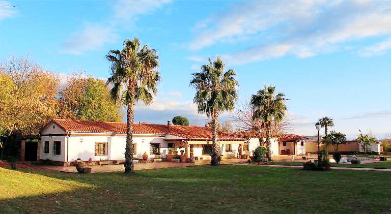 290 m² Villa
