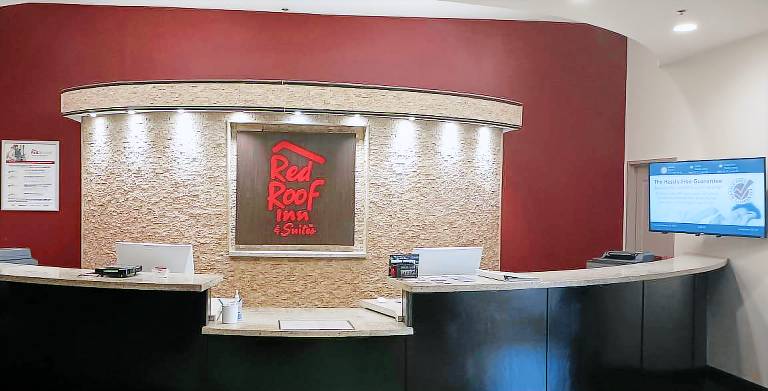 Red Roof Inn & Suites Longview — photo 4