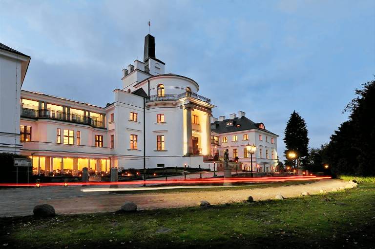 Schlosshotel Burg Schlitz — photo 2