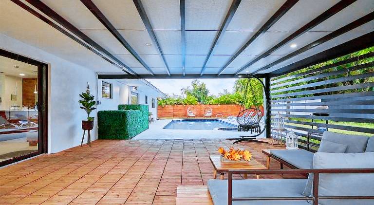 Villa with pool | Pets allowed — photo 3
