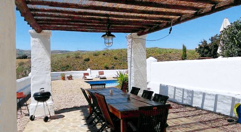 Fully equipped nice villa with private pool, terrace & BBQ | Pets are welcome — photo 4