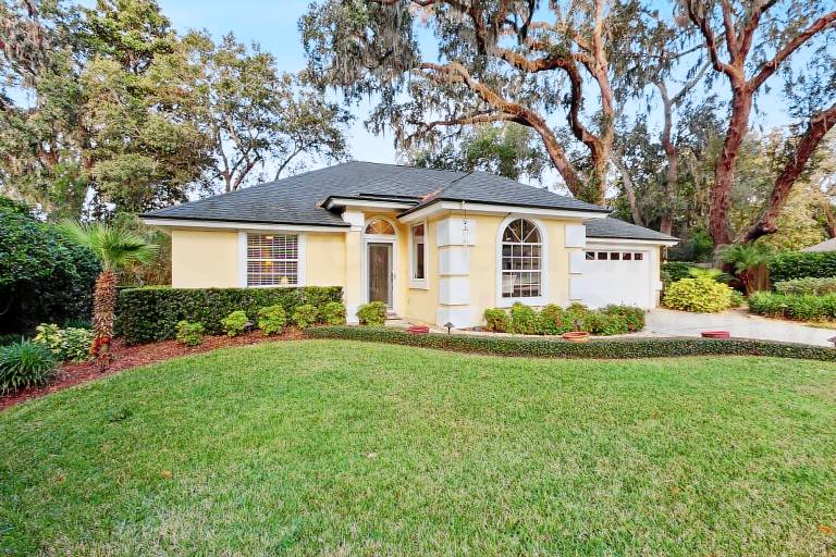 Family-oriented vacation home with garden | Pet-friendly — photo 4