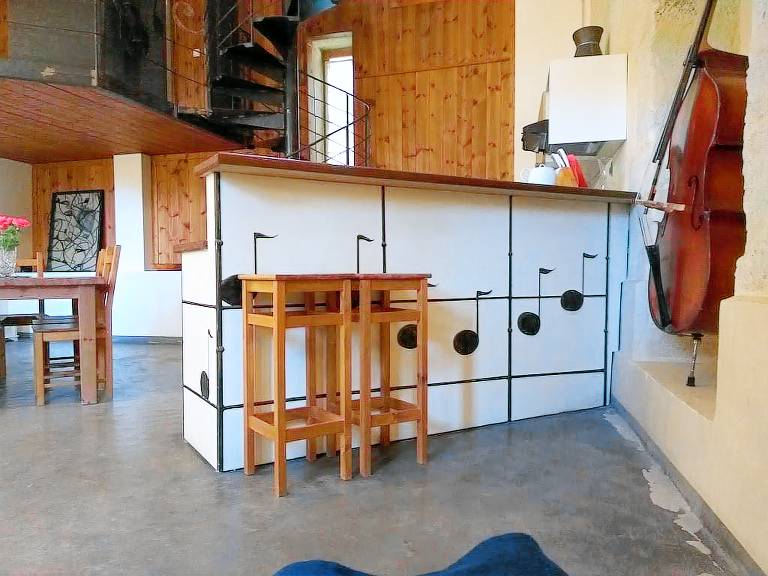 Rental apartment with yard, terrace & private pool | Perfect for remote work | Pets allowed in Pézenas