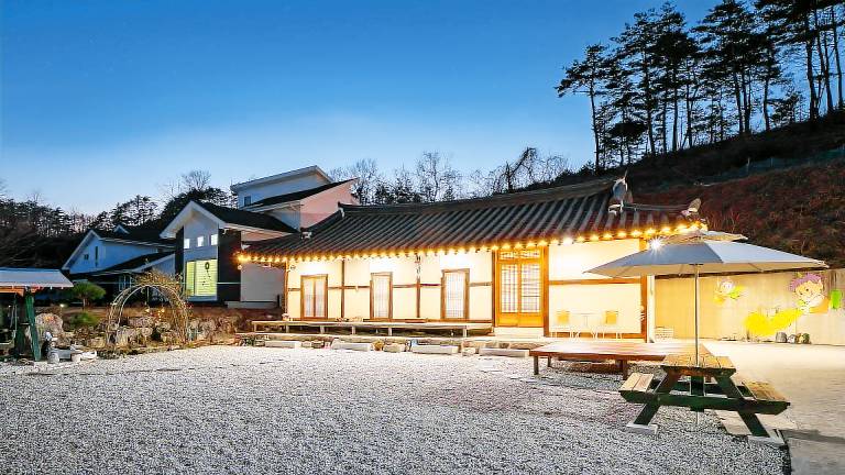 Gangneung ggabinejip hanok pension