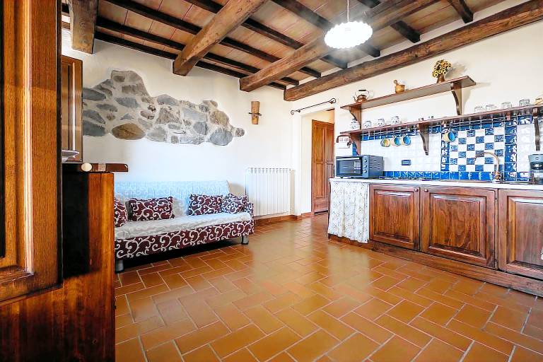 Farmhouse 'Edera' with Shared Pool, Shared Garden and Wi-Fi — photo 4