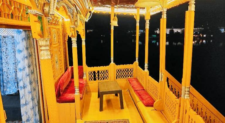 Houseboat New Shamus Maqbool — photo 4