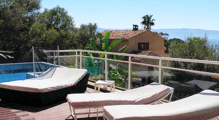 Pleasant villa with pool | Next to the beach | Pet-friendly — photo 2