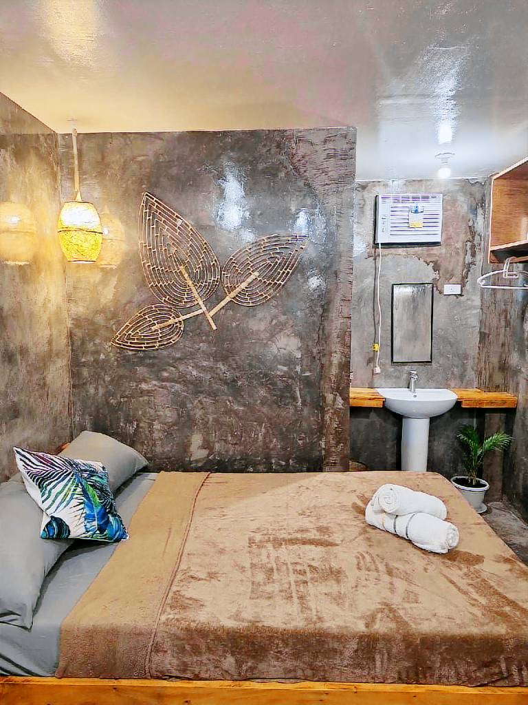 Pointbreak Homestay in General Luna