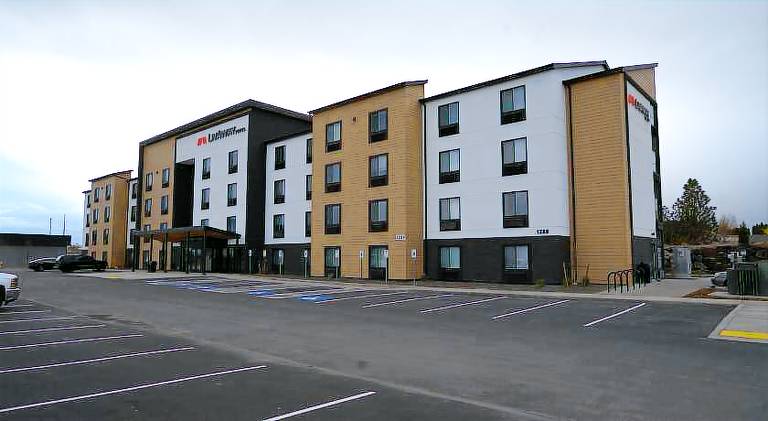 LivAway Suites Tri-Cities-Richland in Richland, WA