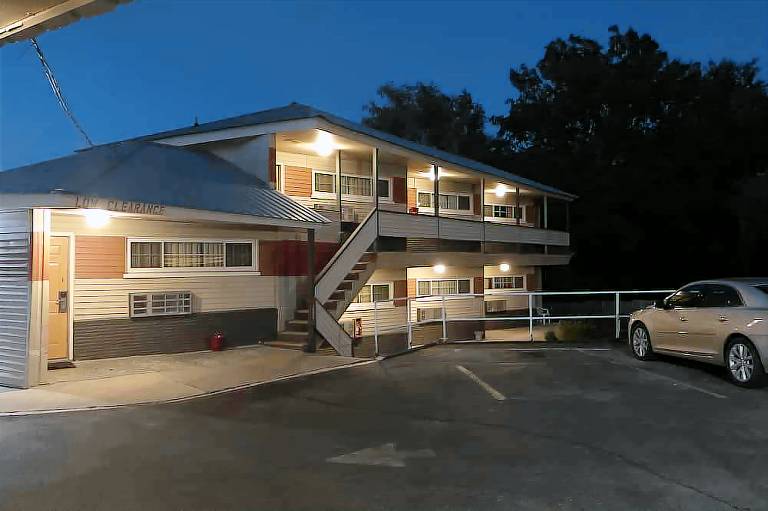 Economy Inn Motel