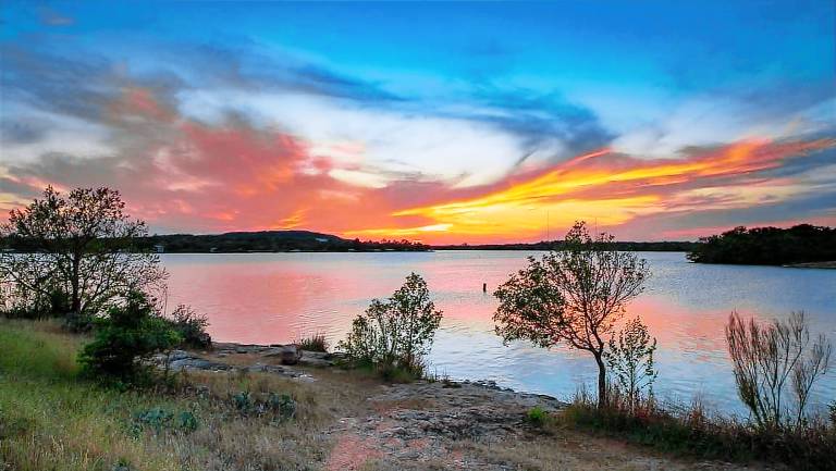 Apartment Lake Buchanan