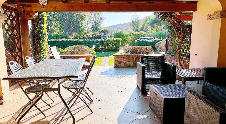 Apartment with 2 rooms for 5 persons in San Teodoro