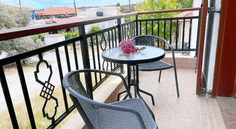 Rental apartment with terrace — photo 4