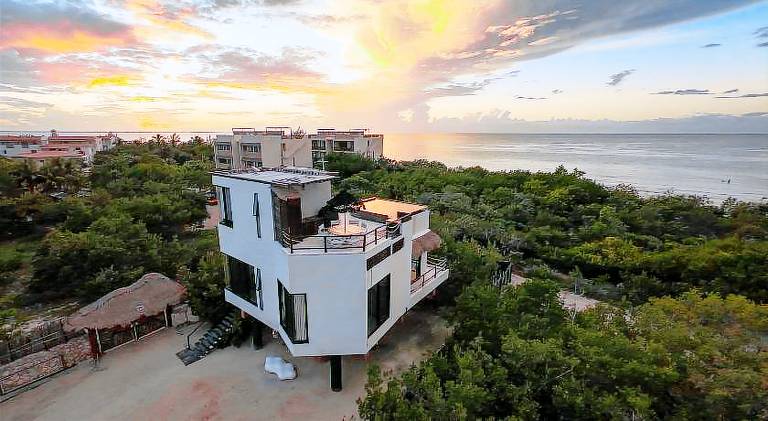 Luxury Villa Ocean View "Casa Mar" in Isla Holbox