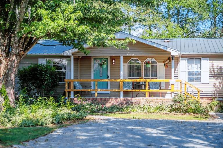 Cottage  Smithville