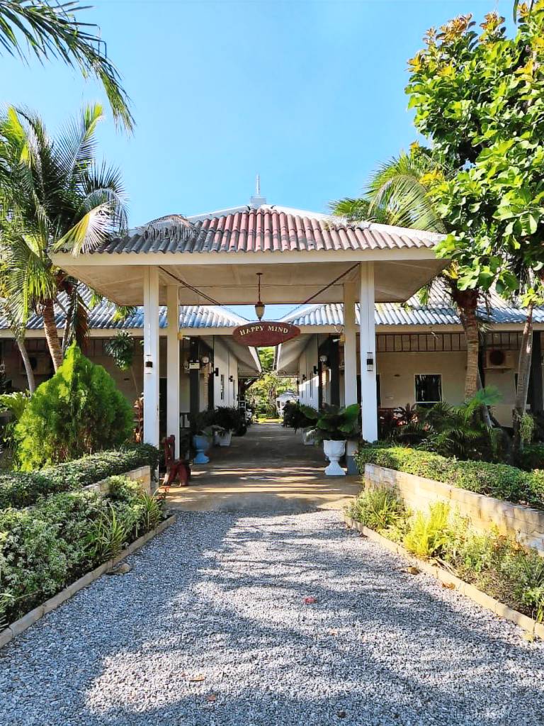 Happy Mind Resort in Sam Roi Yot
