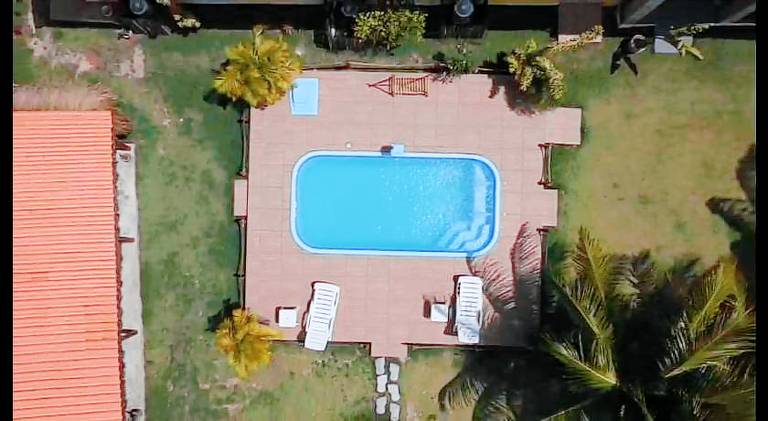 Spacious house with pool | Dogs allowed in Japaratinga